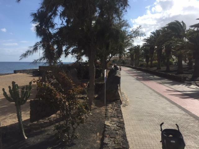 Reby Bastian Beach Costa Teguise Exteriör bild